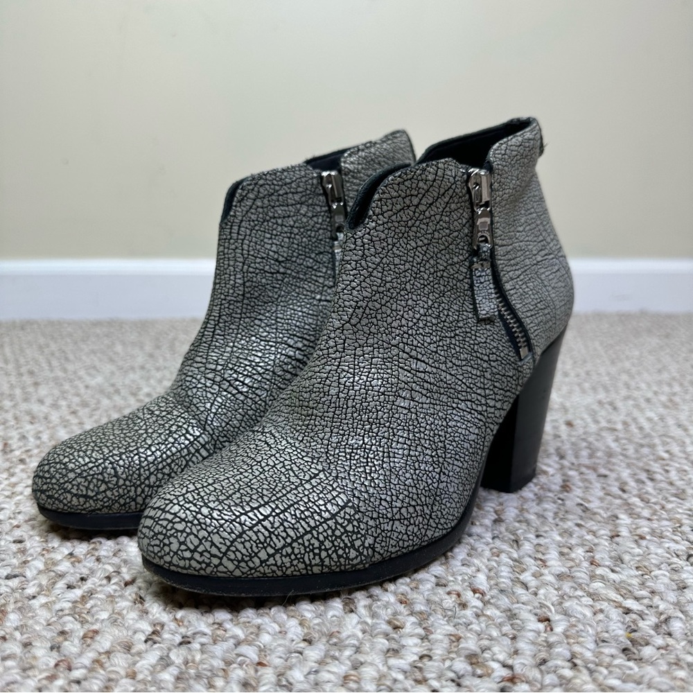Rag and Bone Gray Stingray Margot Leather Heel Ankle Boots Size 38/7.5 US